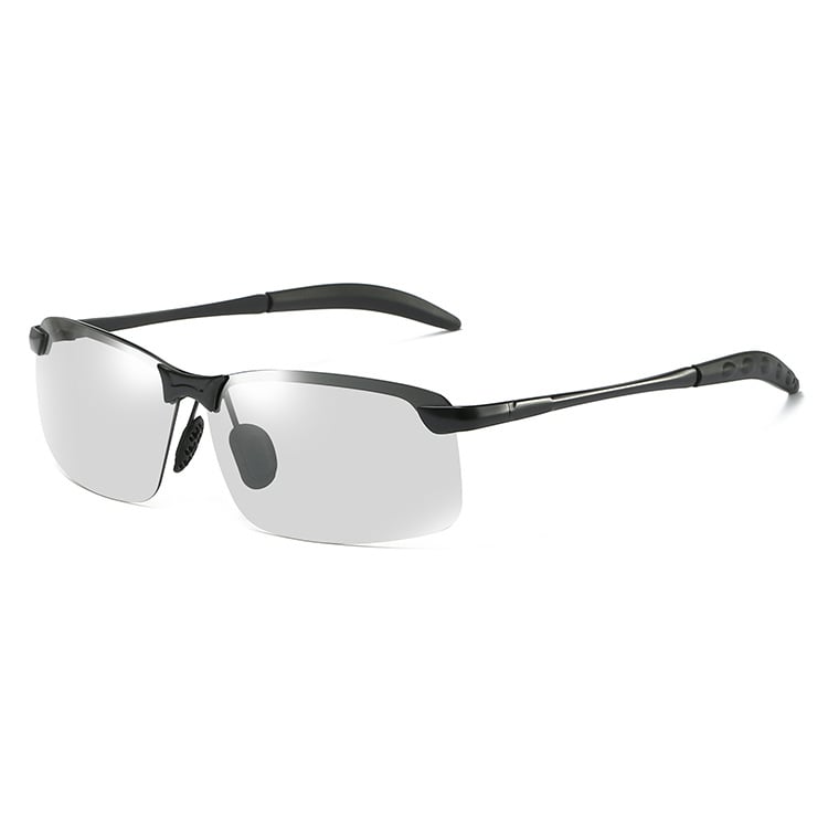 Black Frame / Photochromic Lenses